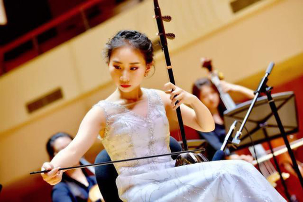 罗紫阳二胡独奏音乐会成功在北京音乐厅举办