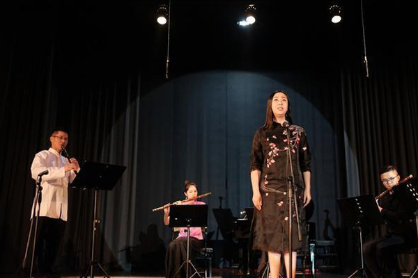 中国竹笛乐团赴波黑展示中国民族音乐魅力