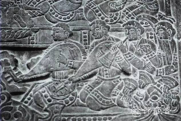 北齐时代的画像石中的五弦琵琶（公元6世纪）