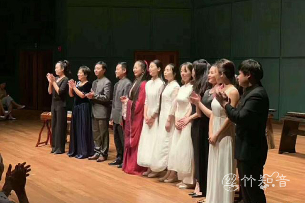 艺术家罗苏理带领古琴团赴新加坡参加古琴音乐会取得圆满成功