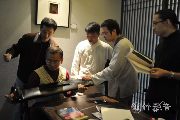 时至今日，卢云开仍然勤练琴技，常和师兄弟在杭州聚会探讨古琴